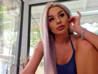 Russian-Ava's Live Sex Cam Show