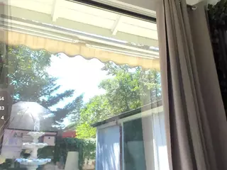 Russian-Ava's Live Sex Cam Show