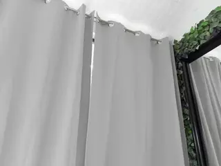 Russian-Ava's Live Sex Cam Show