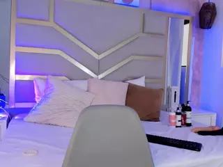Angela Luxi's Live Sex Cam Show