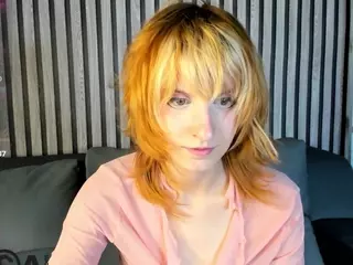 Macabre's Live Sex Cam Show