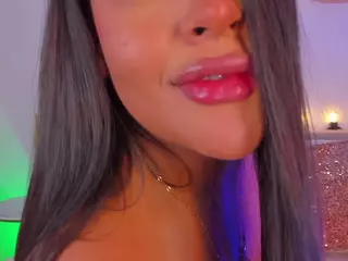 Mariana Cuellar's Live Sex Cam Show