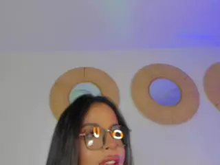 Mariana Cuellar's Live Sex Cam Show