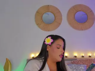 Mariana Cuellar's Live Sex Cam Show