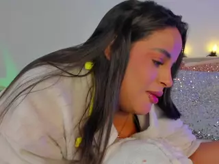 Mariana Cuellar's Live Sex Cam Show