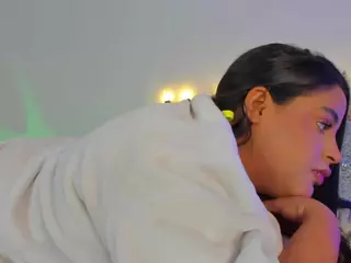 Mariana Cuellar's Live Sex Cam Show