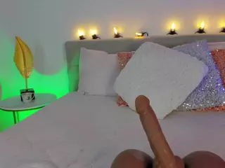 Mariana Cuellar's Live Sex Cam Show