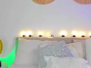 Mariana Cuellar's Live Sex Cam Show