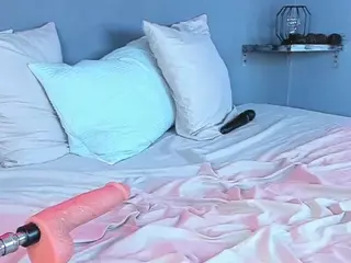 CloeBridge's Live Sex Cam Show