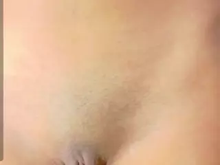 littleissues's Live Sex Cam Show