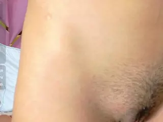 littleissues's Live Sex Cam Show