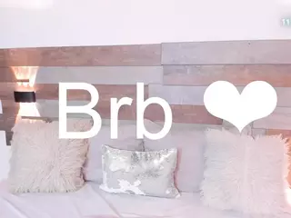 Little Eva's Live Sex Cam Show