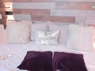 Little Eva's Live Sex Cam Show