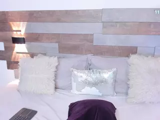 Little Eva's Live Sex Cam Show