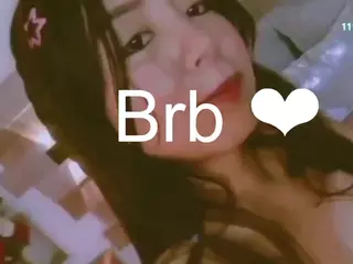 Little Eva's Live Sex Cam Show