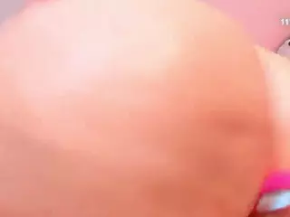 Little Eva's Live Sex Cam Show