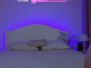 HayleFireHot's Live Sex Cam Show