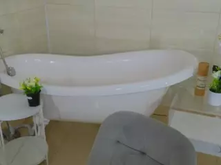 HayleFireHot's Live Sex Cam Show