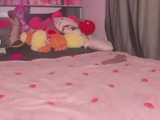 Karlie Kayozz's Live Sex Cam Show