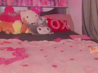 Karlie Kayozz's Live Sex Cam Show