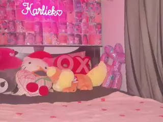 Karlie Kayozz's Live Sex Cam Show