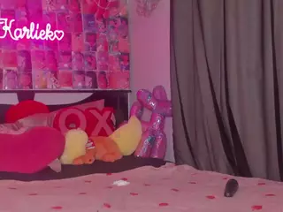 Karlie Kayozz's Live Sex Cam Show