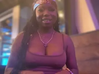 Karlie Kayozz's Live Sex Cam Show