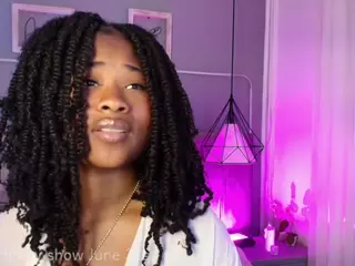 HOTTIE ANNETH's Live Sex Cam Show