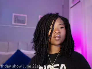 HOTTIE ANNETH's Live Sex Cam Show
