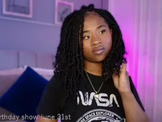HOTTIE ANNETH's Live Sex Cam Show