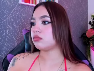 CarolineeGarciaa's Live Sex Cam Show