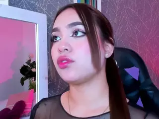 CarolineeGarciaa's Live Sex Cam Show