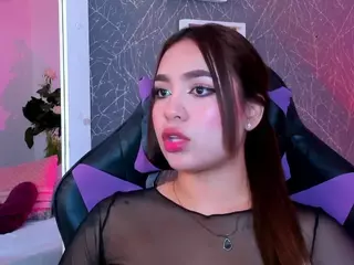 CarolineeGarciaa's Live Sex Cam Show