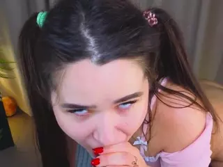 KateBleare's Live Sex Cam Show