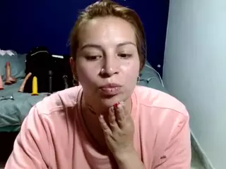 layanafuckass's Live Sex Cam Show