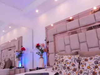 Maye Wells's Live Sex Cam Show