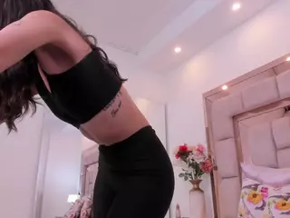 Maye Wells's Live Sex Cam Show