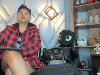 MirandaHaguen's Live Sex Cam Show