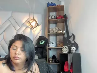 MirandaHaguen's Live Sex Cam Show