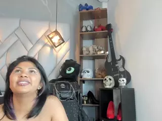 MirandaHaguen's Live Sex Cam Show