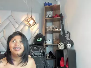 MirandaHaguen's Live Sex Cam Show