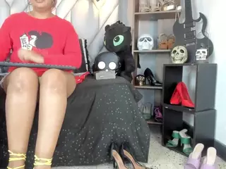 MirandaHaguen's Live Sex Cam Show