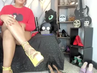 MirandaHaguen's Live Sex Cam Show