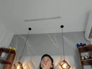 MirandaHaguen's Live Sex Cam Show