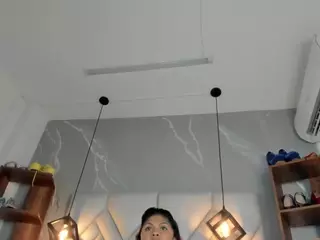 MirandaHaguen's Live Sex Cam Show
