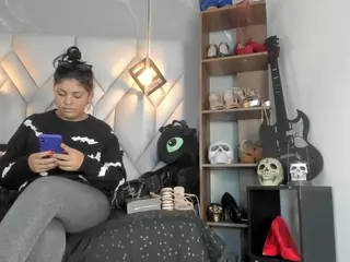MirandaHaguen's Live Sex Cam Show