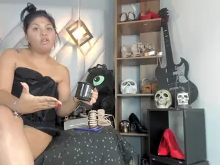 MirandaHaguen's Live Sex Cam Show