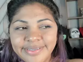 MirandaHaguen's Live Sex Cam Show