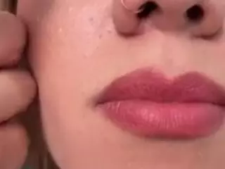 Samaantha-White's Live Sex Cam Show