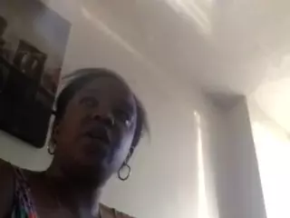 Sweetnesssqueen's Live Sex Cam Show